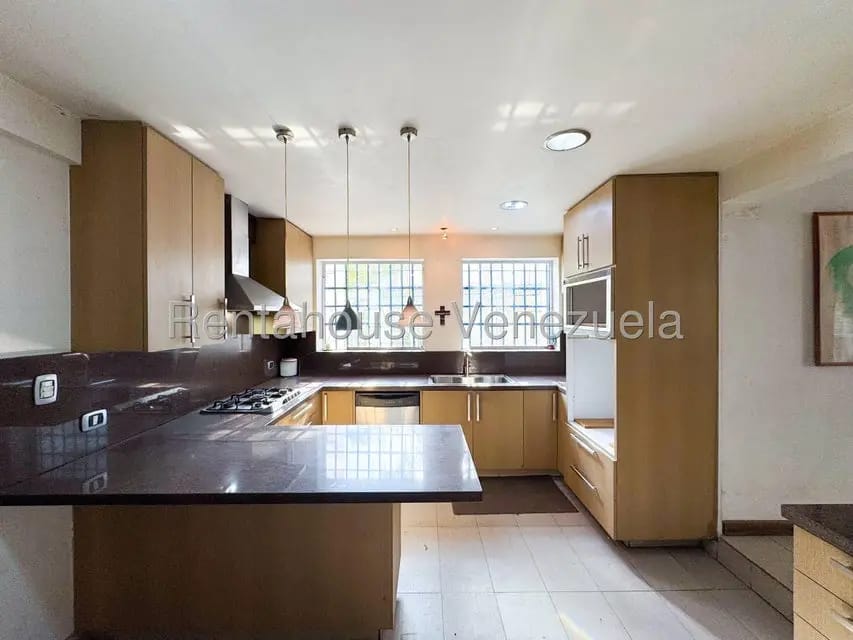 Casa (Duplex) en Venta en Valle Arriba, Distrito Metropolitano - 35