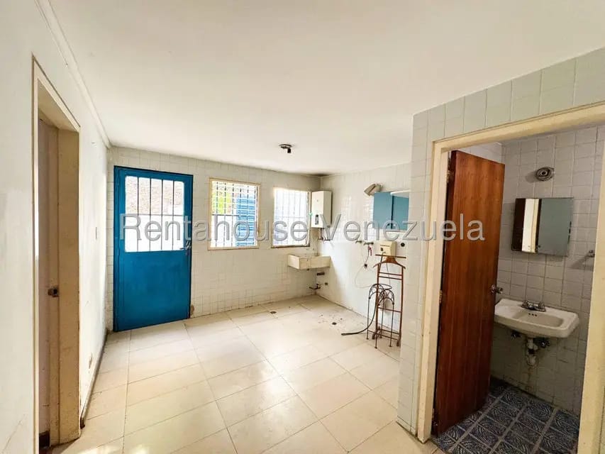 Casa (Duplex) en Venta en Valle Arriba, Distrito Metropolitano - 38