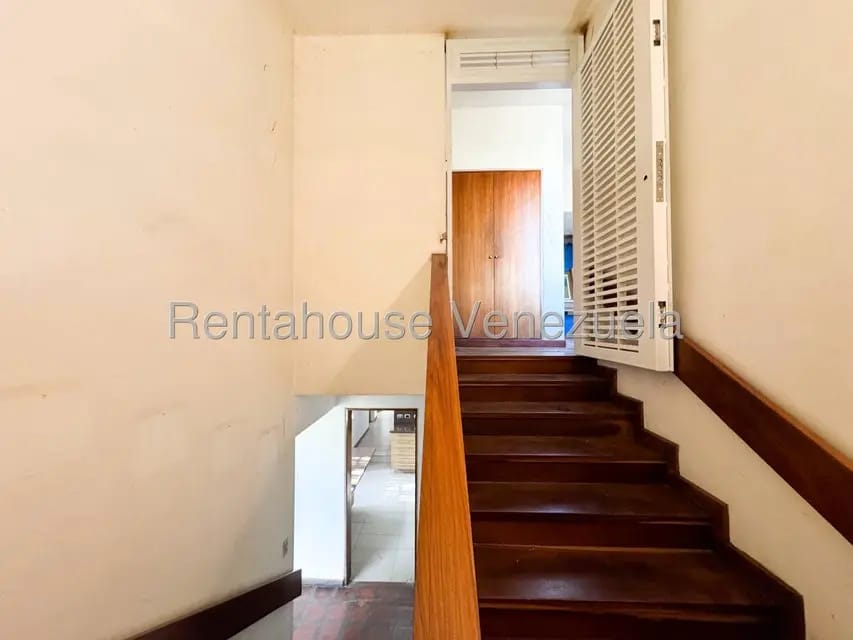 Casa (Duplex) en Venta en Valle Arriba, Distrito Metropolitano - 44