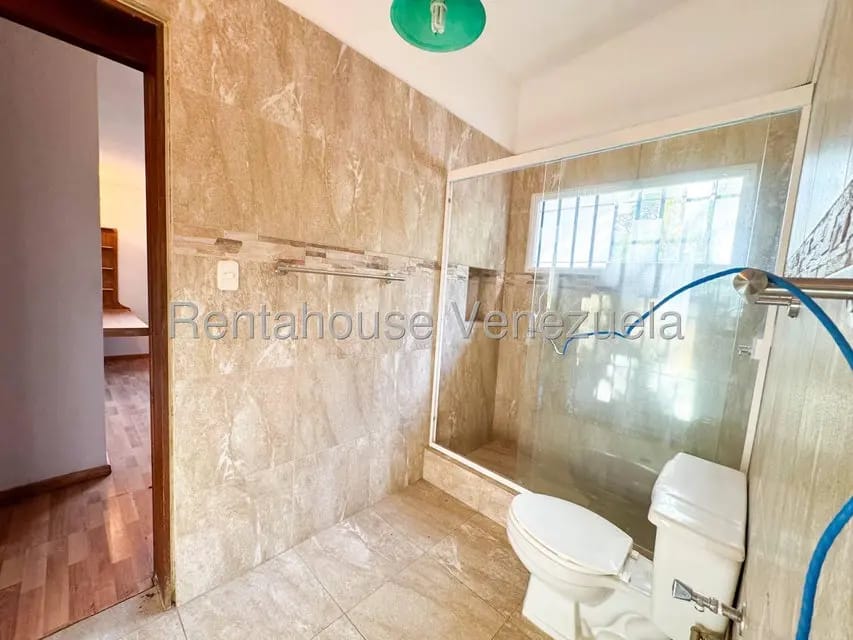 Casa (Duplex) en Venta en Valle Arriba, Distrito Metropolitano - 52