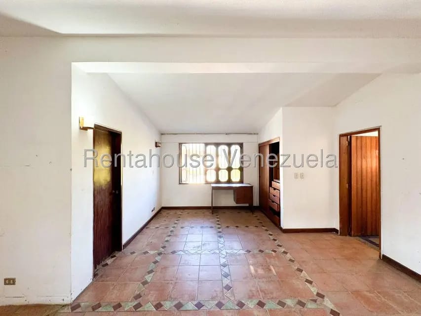 Casa (Duplex) en Venta en Valle Arriba, Distrito Metropolitano - 61