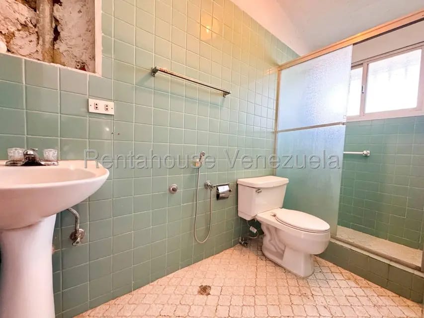 Casa (Duplex) en Venta en Valle Arriba, Distrito Metropolitano - 63