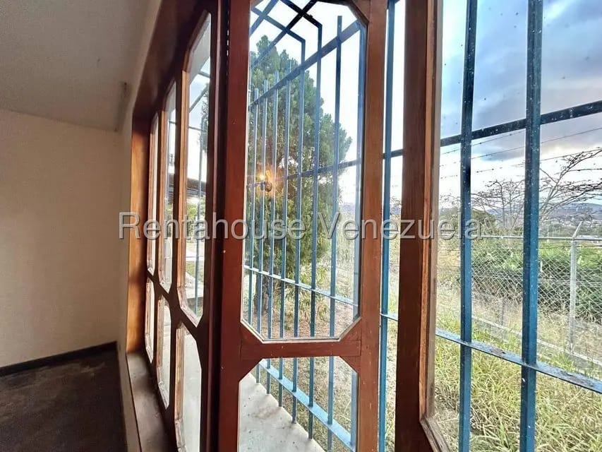 Casa (Duplex) en Venta en Valle Arriba, Distrito Metropolitano - 8