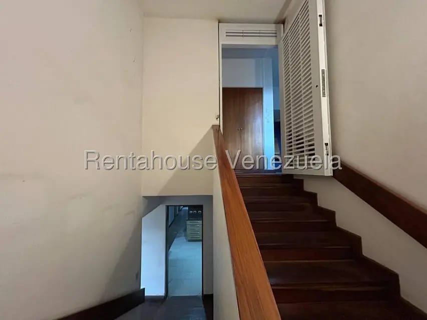 Casa (Duplex) en Venta en Valle Arriba, Distrito Metropolitano - 9