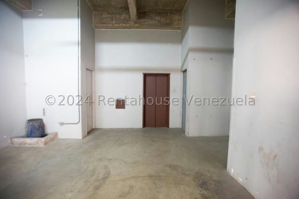 Comercial (Local Comercial) en Alquiler en Macarao, Distrito Metropolitano - 5