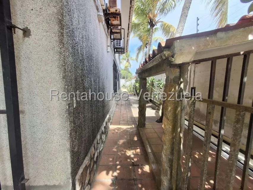 Casa (Duplex) en Venta en Playa El Agua, Nueva Esparta - 36