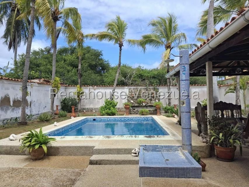 Casa (Duplex) en Venta en Playa El Agua, Nueva Esparta - 7