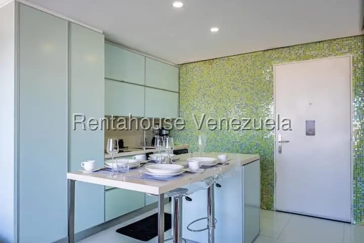 Apartamento (1 Nivel) en Alquiler en Santa Eduvigis, Distrito Metropolitano - 2