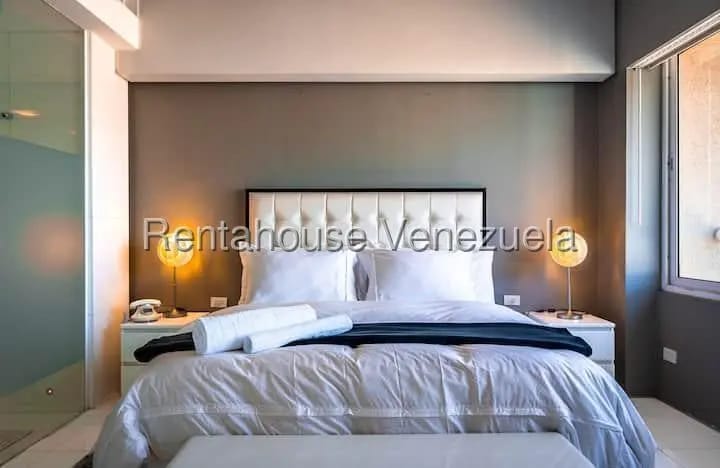 Apartamento (1 Nivel) en Alquiler en Santa Eduvigis, Distrito Metropolitano - 3