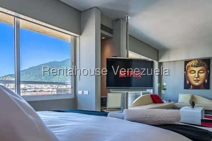Apartamento (1 Nivel) en Alquiler en Santa Eduvigis, Distrito Metropolitano - 5