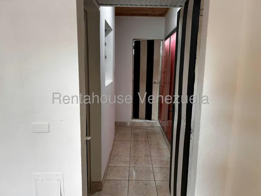 Comercial (Local Comercial) en Alquiler en El Hatillo, Distrito Metropolitano - 13