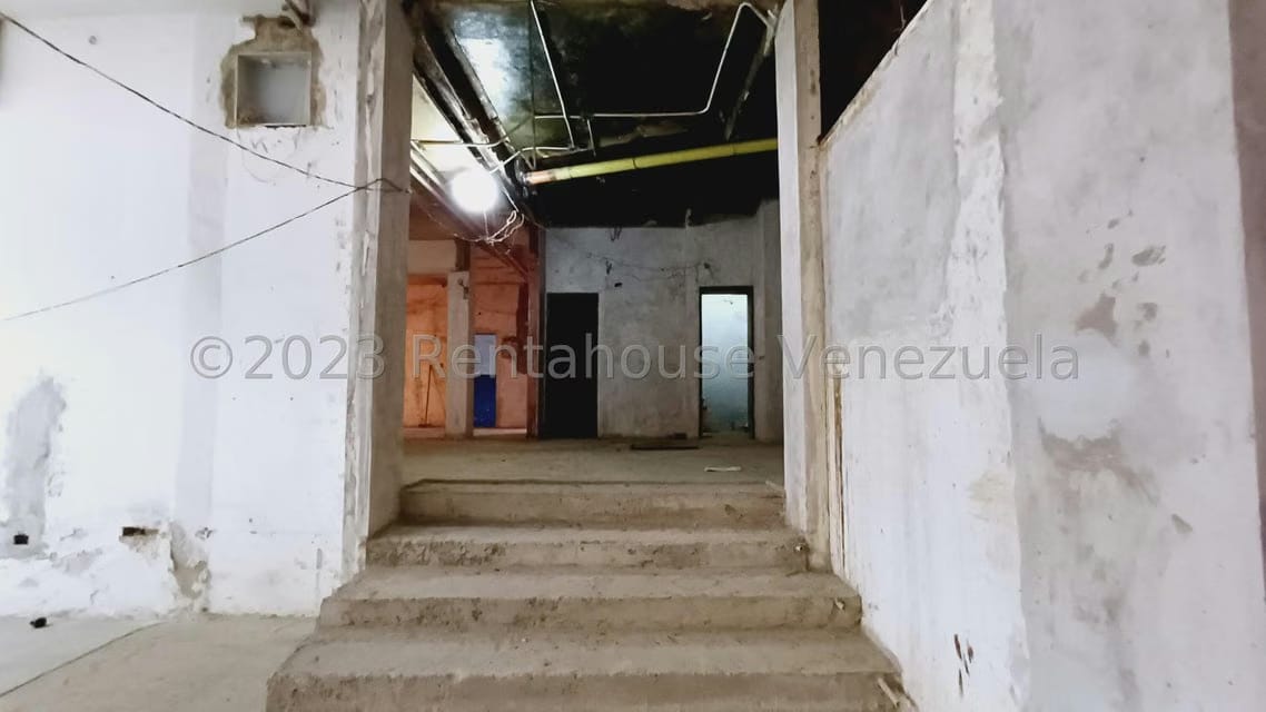 Comercial (Edificio) en Venta en Parroquia La Candelaria, Distrito Metropolitano - 12