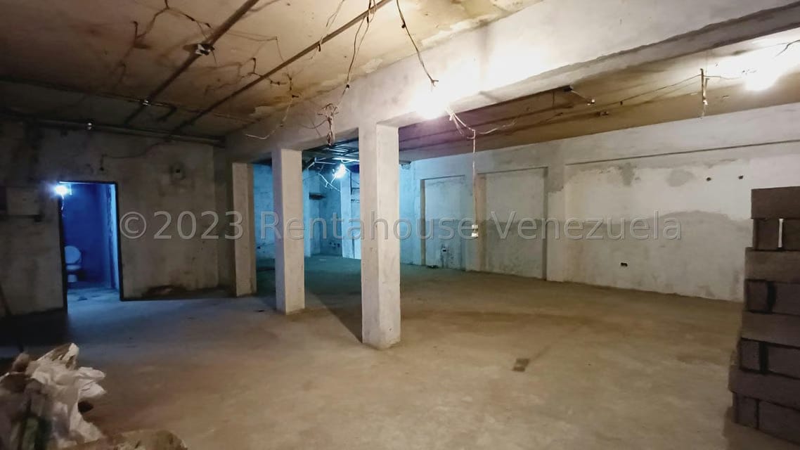 Comercial (Edificio) en Venta en Parroquia La Candelaria, Distrito Metropolitano - 16