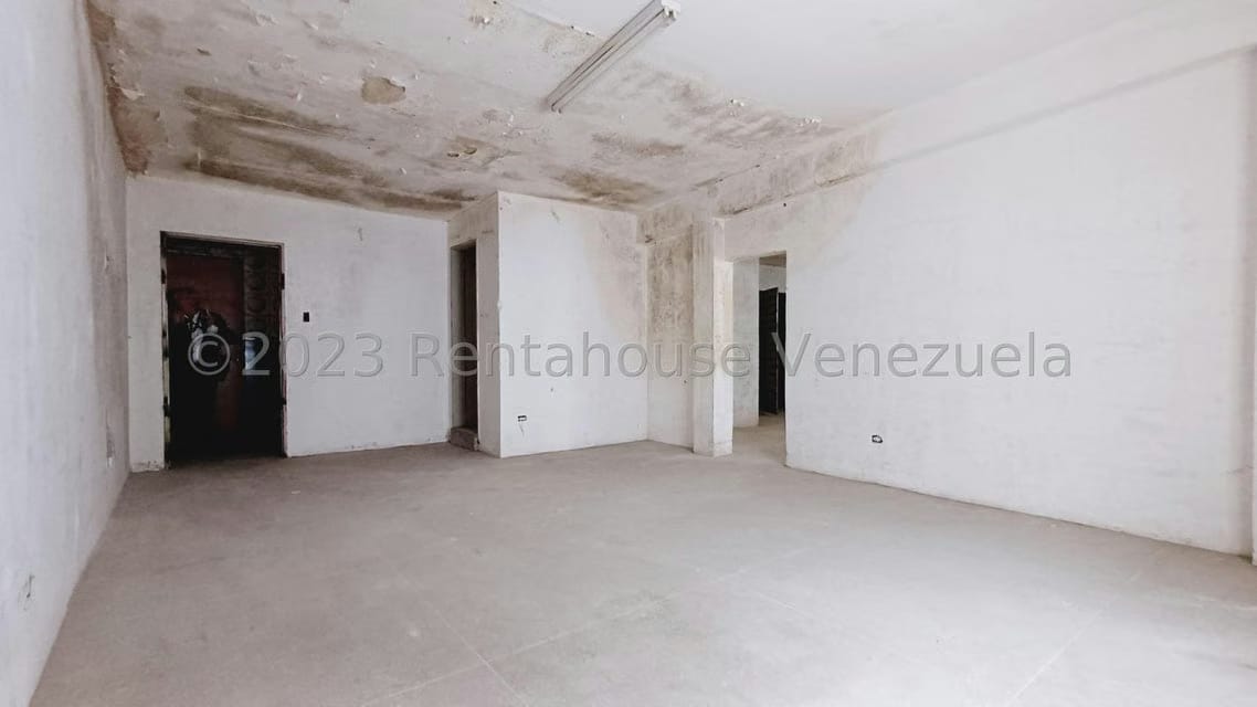 Comercial (Edificio) en Venta en Parroquia La Candelaria, Distrito Metropolitano - 35