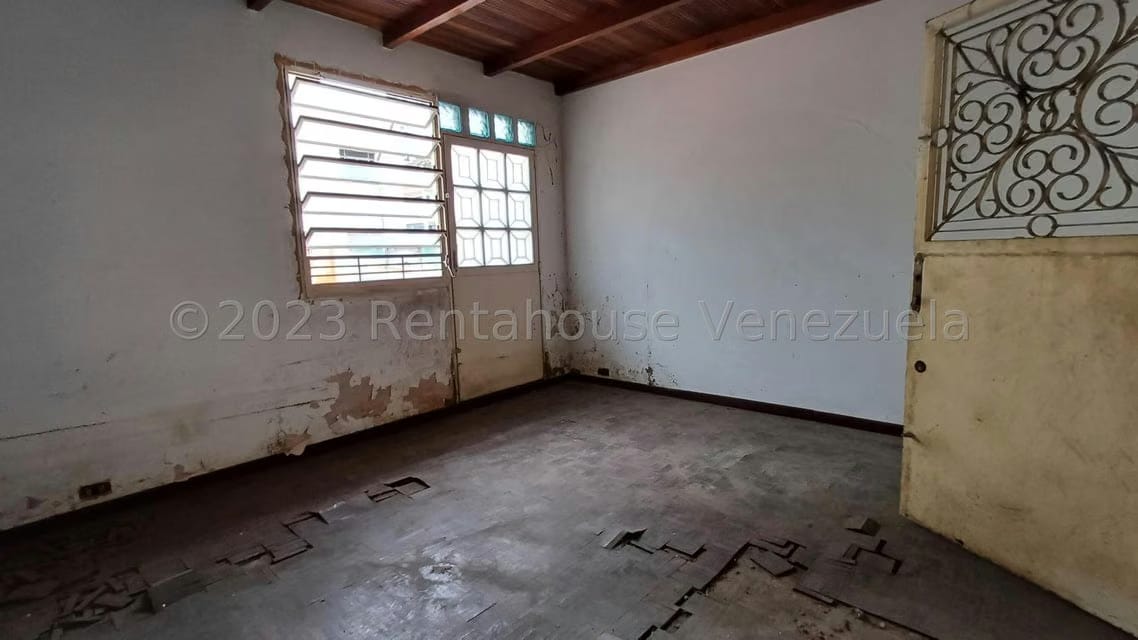 Comercial (Edificio) en Venta en Parroquia La Candelaria, Distrito Metropolitano - 48