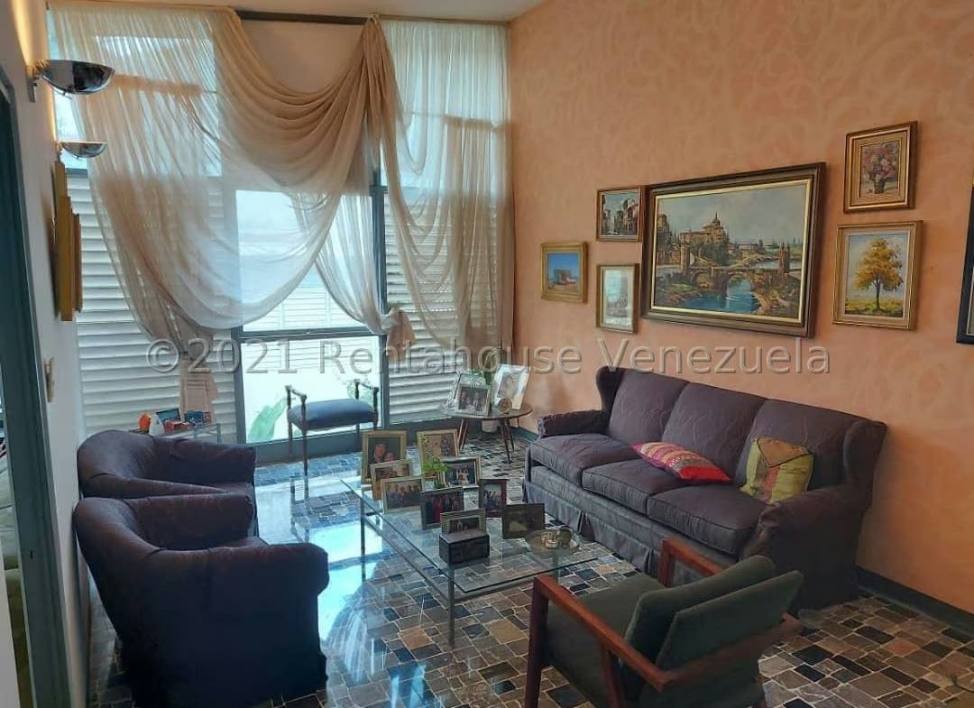 CASA EN VENTA-SELENE MARIN NOBREGA- MLS#21-20298 - 4