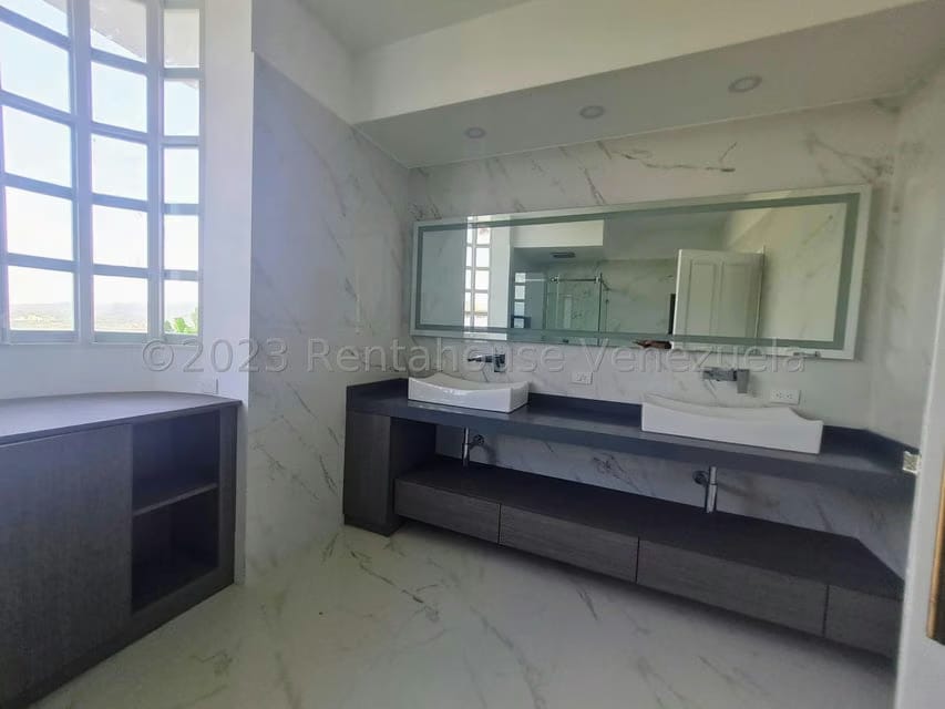 Casa (1 Nivel) en Venta en El Pedregal, Lara - 30