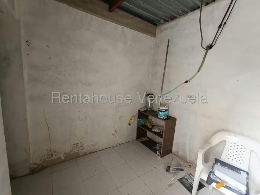 Comercial (Local Comercial) en Alquiler en Barrio Saman de Guere, Aragua - 14