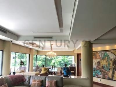 En venta Espectacular y lujoso apartamento en Altos de Guataparo - 3