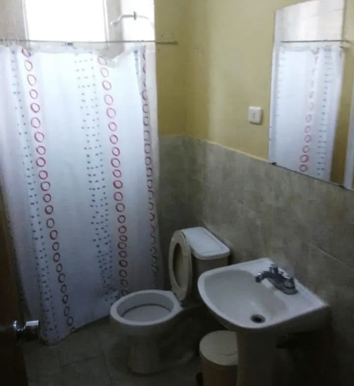 al|uiler apartamento en urb tulipan san diego - 3