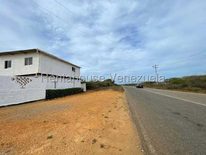 Comercial (Local Comercial) en Venta en Pueblo Nuevo, Falcon - 17