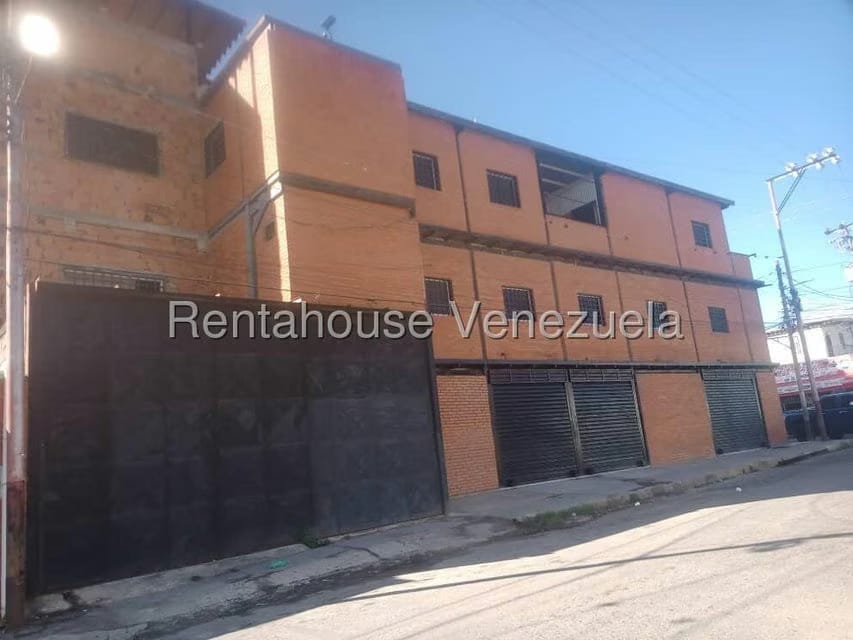 Comercial (Edificio) en Venta en Parroquia Concepcion, Lara