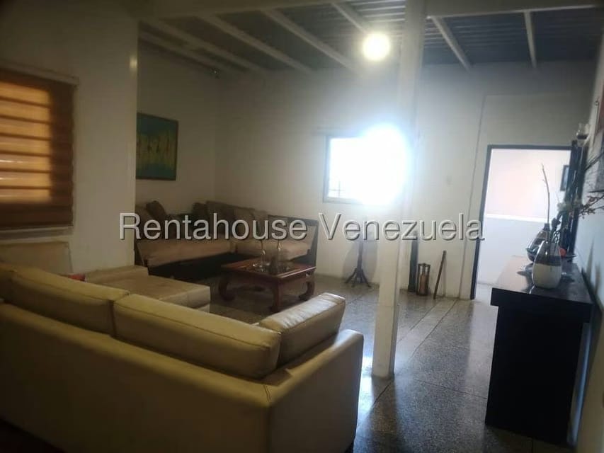 Comercial (Edificio) en Venta en Parroquia Concepcion, Lara - 28