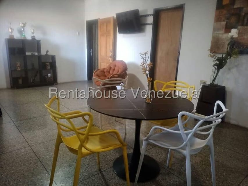 Comercial (Edificio) en Venta en Parroquia Concepcion, Lara - 34