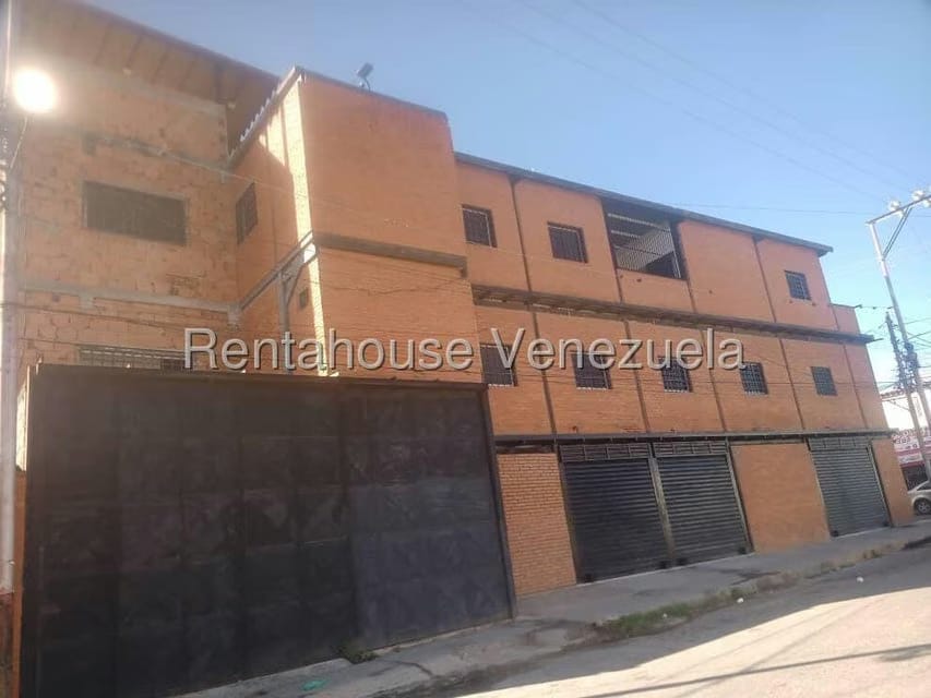 Comercial (Edificio) en Venta en Parroquia Concepcion, Lara - 5