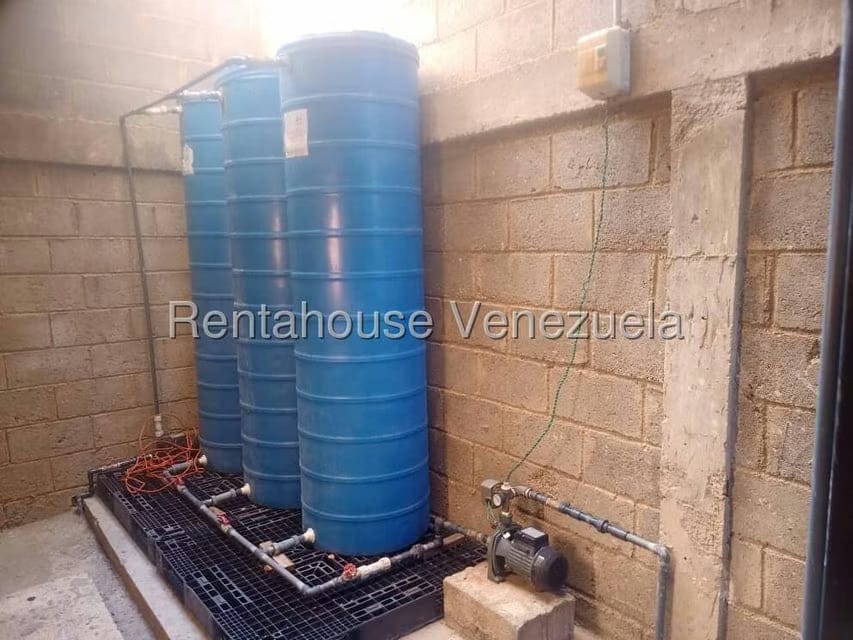 Comercial (Edificio) en Venta en Parroquia Concepcion, Lara - 74