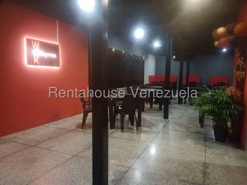Comercial (Edificio) en Venta en Parroquia Concepcion, Lara - 10