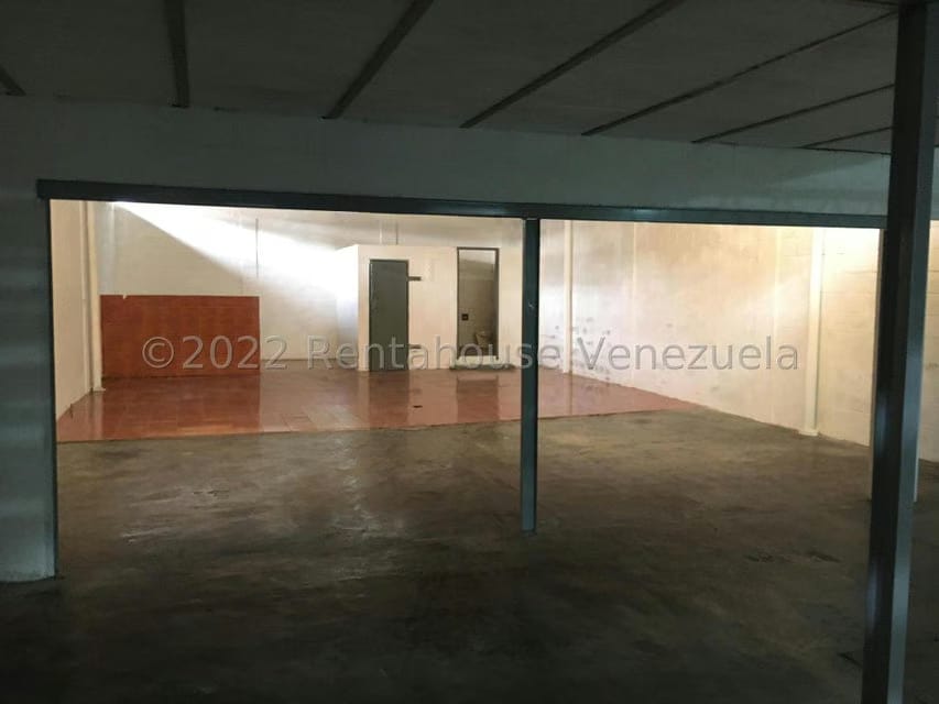 Comercial (Galpon - Deposito) en Alquiler en Parroquia Altagracia, Distrito Metropolitano - 3