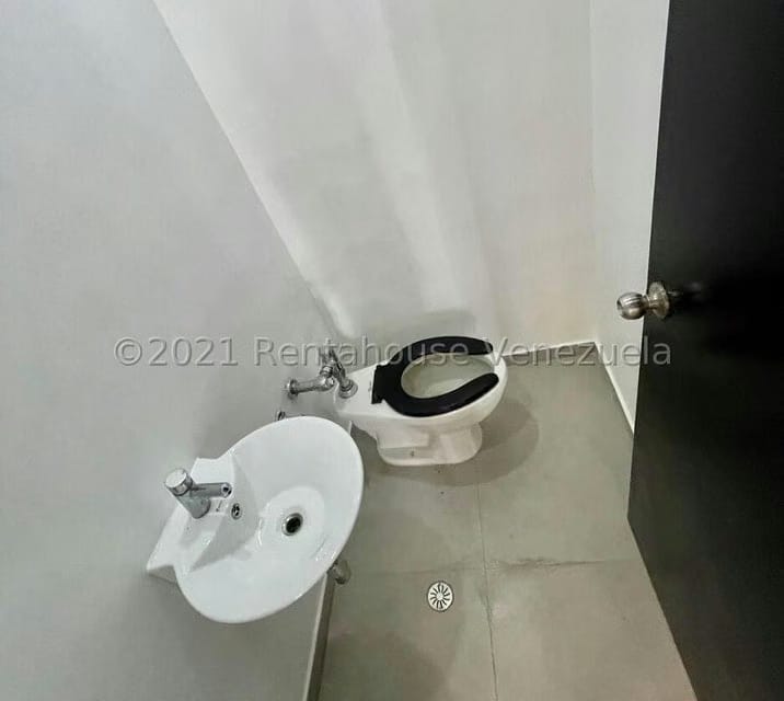 Comercial (Oficina) en Venta en Chacao, Distrito Metropolitano - 9