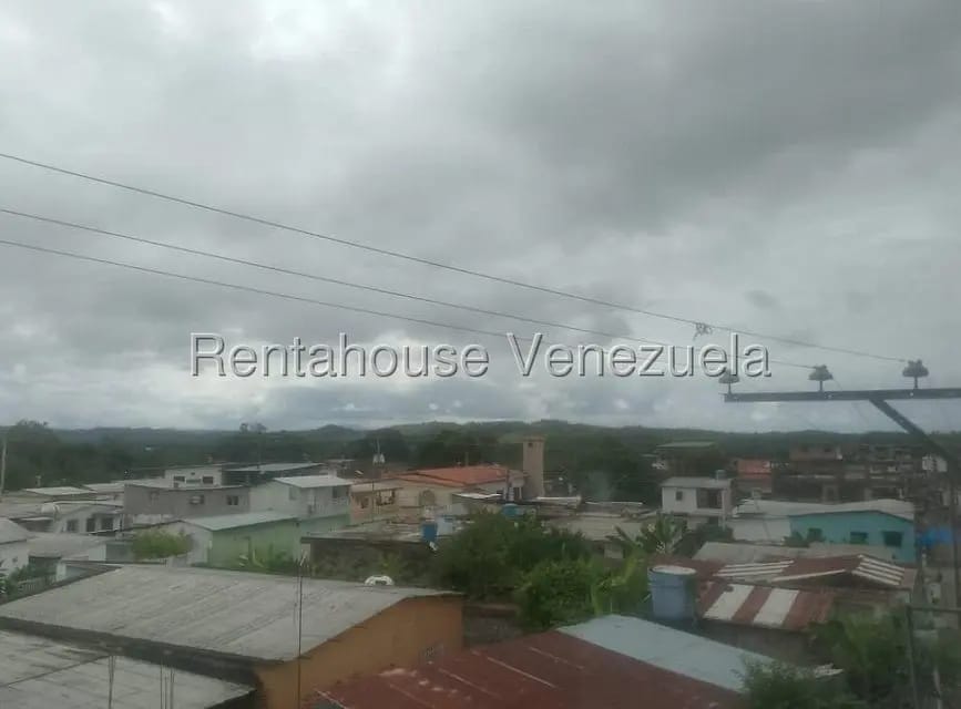 Comercial (Edificio) en Venta en Las Malvinas, Trujillo - 19