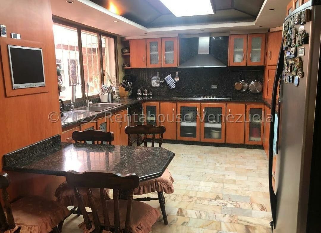 CASA EN VENTA-SELENE MARIN NOBREGA- MLS#23-16881 - 4