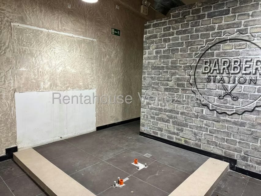 Comercial (Local Comercial) en Alquiler en Manzanares, Distrito Metropolitano - 6