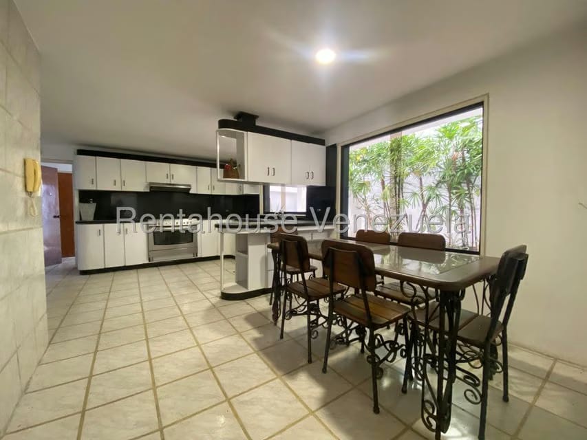 Casa (Duplex) en Venta en El Peñon, Distrito Metropolitano - 11