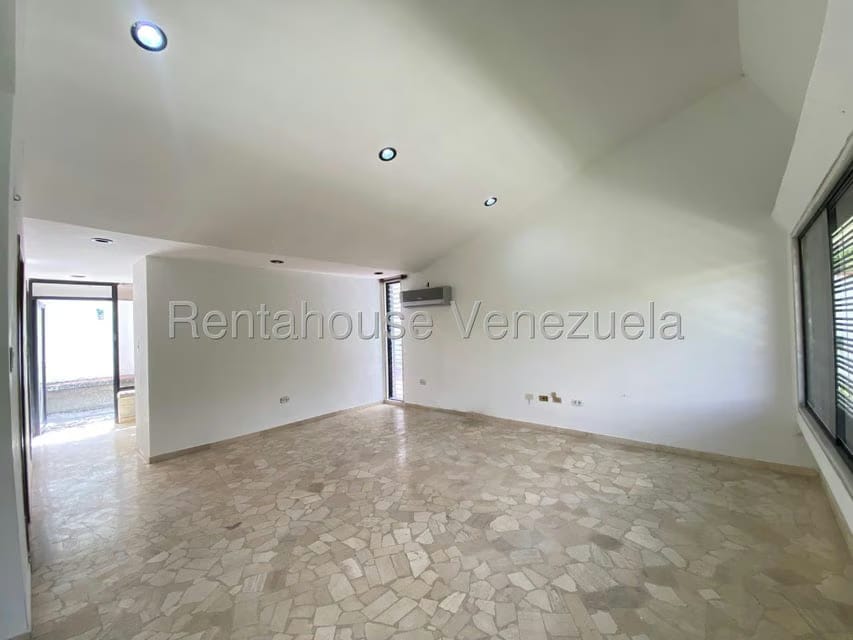 Casa (Duplex) en Venta en El Peñon, Distrito Metropolitano - 20