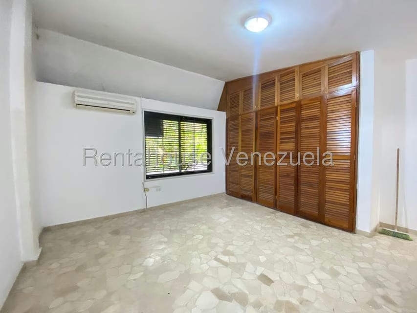 Casa (Duplex) en Venta en El Peñon, Distrito Metropolitano - 31