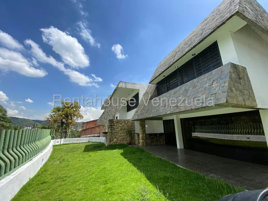 Casa (Duplex) en Venta en El Peñon, Distrito Metropolitano - 40