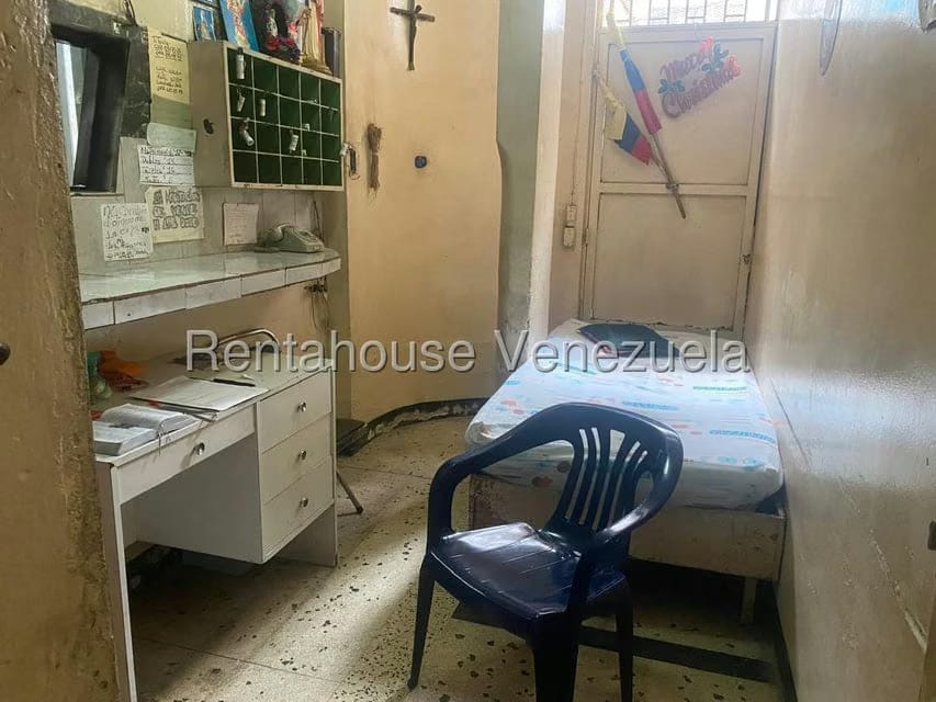 Comercial (Edificio) en Venta en Parroquia La Candelaria, Distrito Metropolitano - 16