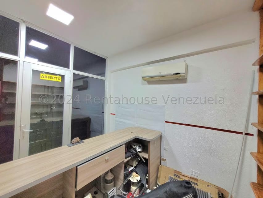 Comercial (Local Comercial) en Venta en Centro, Lara - 17