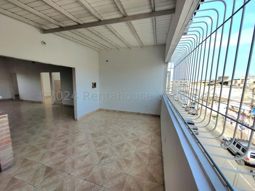 Comercial (Local Comercial) en Venta en Centro, Lara - 26