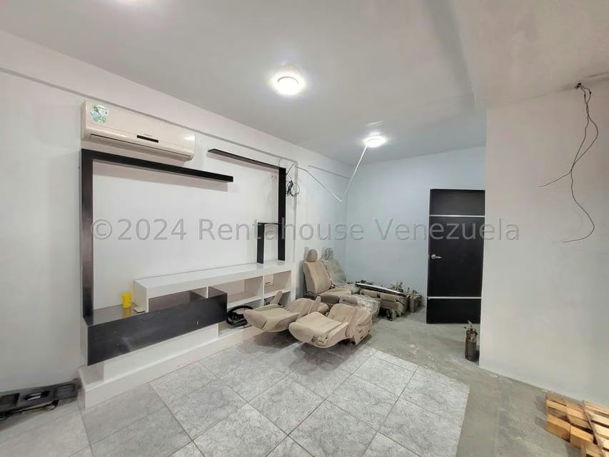 Comercial (Local Comercial) en Venta en Centro, Lara - 32