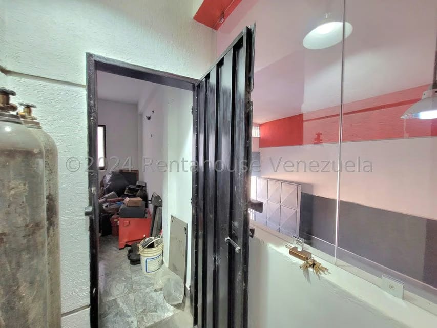 Comercial (Local Comercial) en Venta en Centro, Lara - 40