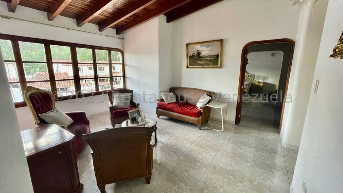 Casa (Multipes Niveles) en Venta en Santa Paula, Distrito Metropolitano - 28