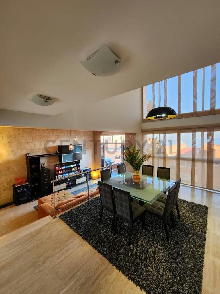 Townhouse, En Venta Ubicado En Villas De Loma Linda - 3