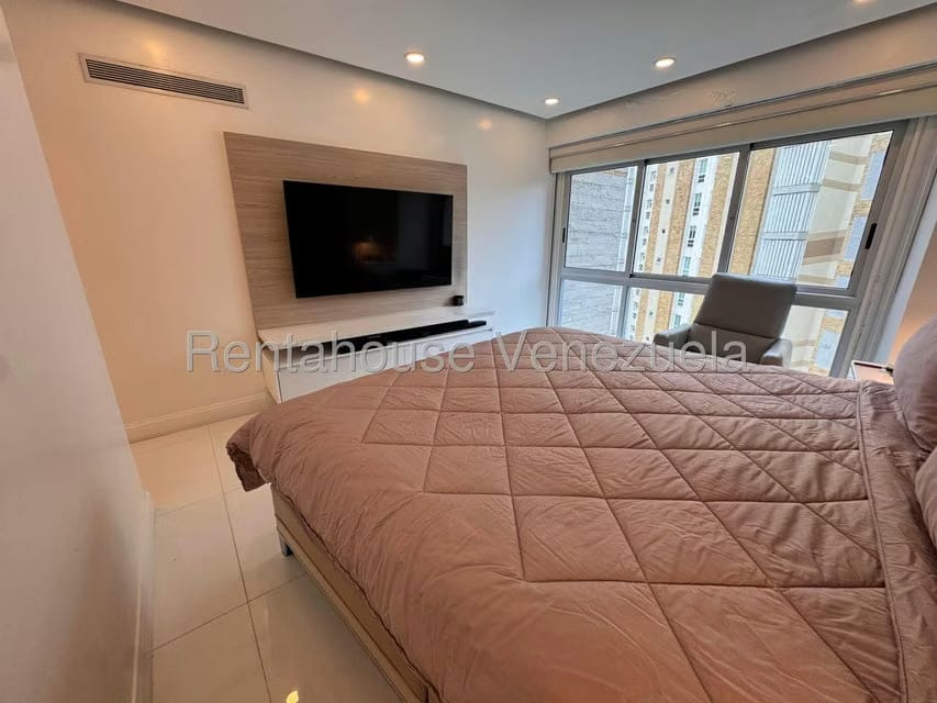 Apartamento (1 Nivel) en Venta en Las Mesetas de Santa Rosa de Lima, Distrito Metropolitano - 33