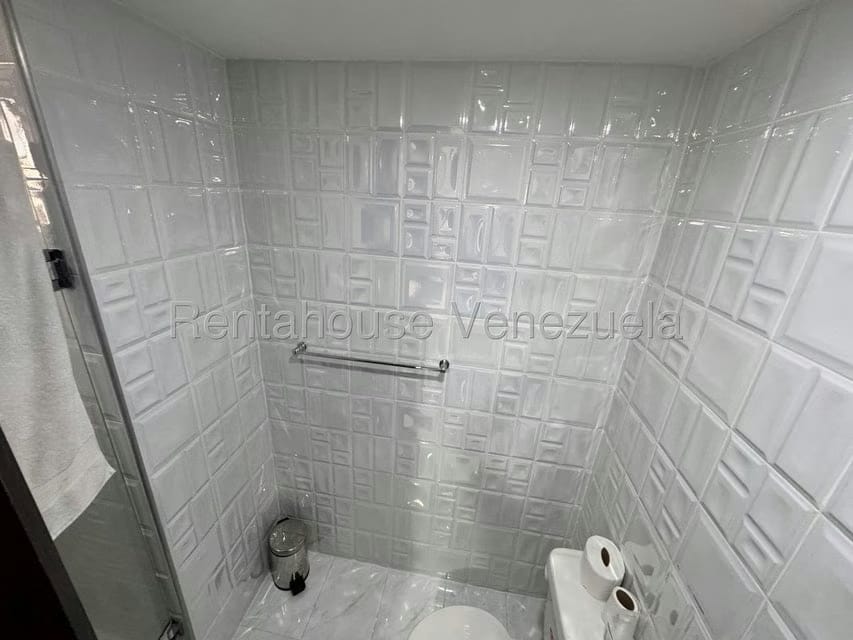 Apartamento (1 Nivel) en Venta en Las Mesetas de Santa Rosa de Lima, Distrito Metropolitano - 41