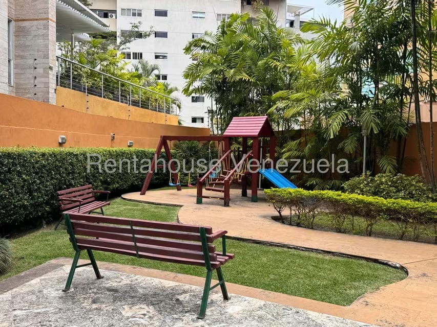 Apartamento (1 Nivel) en Venta en Las Mesetas de Santa Rosa de Lima, Distrito Metropolitano - 44